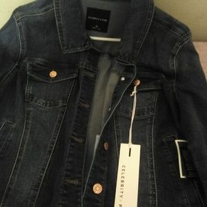 XL Denim jacket. Never worn.
